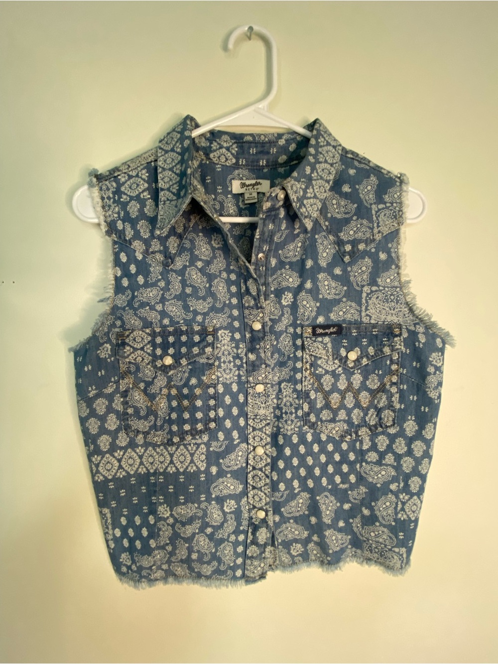 Wrangler Retro Denim Paisley-Print Vest